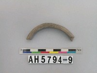 藏品(灰黑色泥質陶環)的圖片